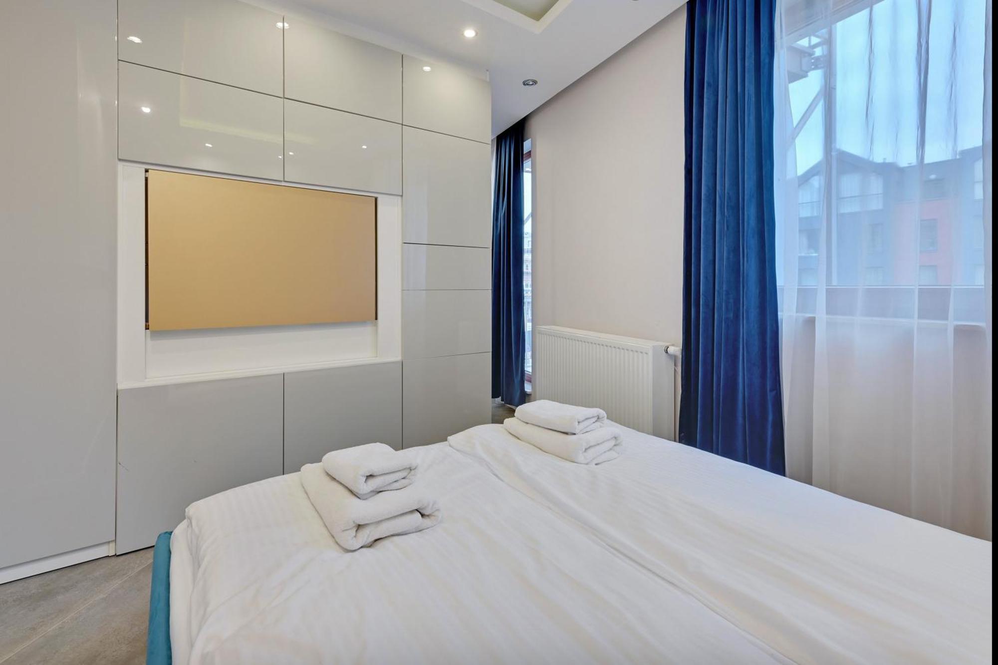 Flatbook - City Center Spa Apartments Waterlane Island Гданськ Екстер'єр фото